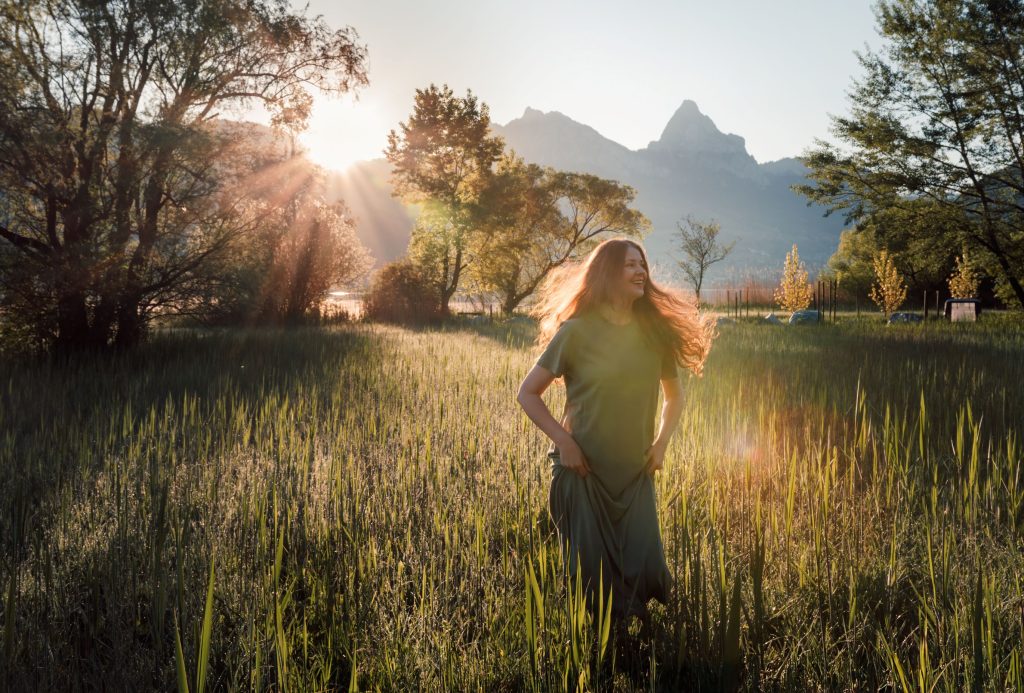 Frauenfotografie in der Natur in Luzern und Zug